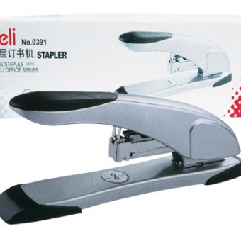 Dập ghim 60 tờ Deli-0391